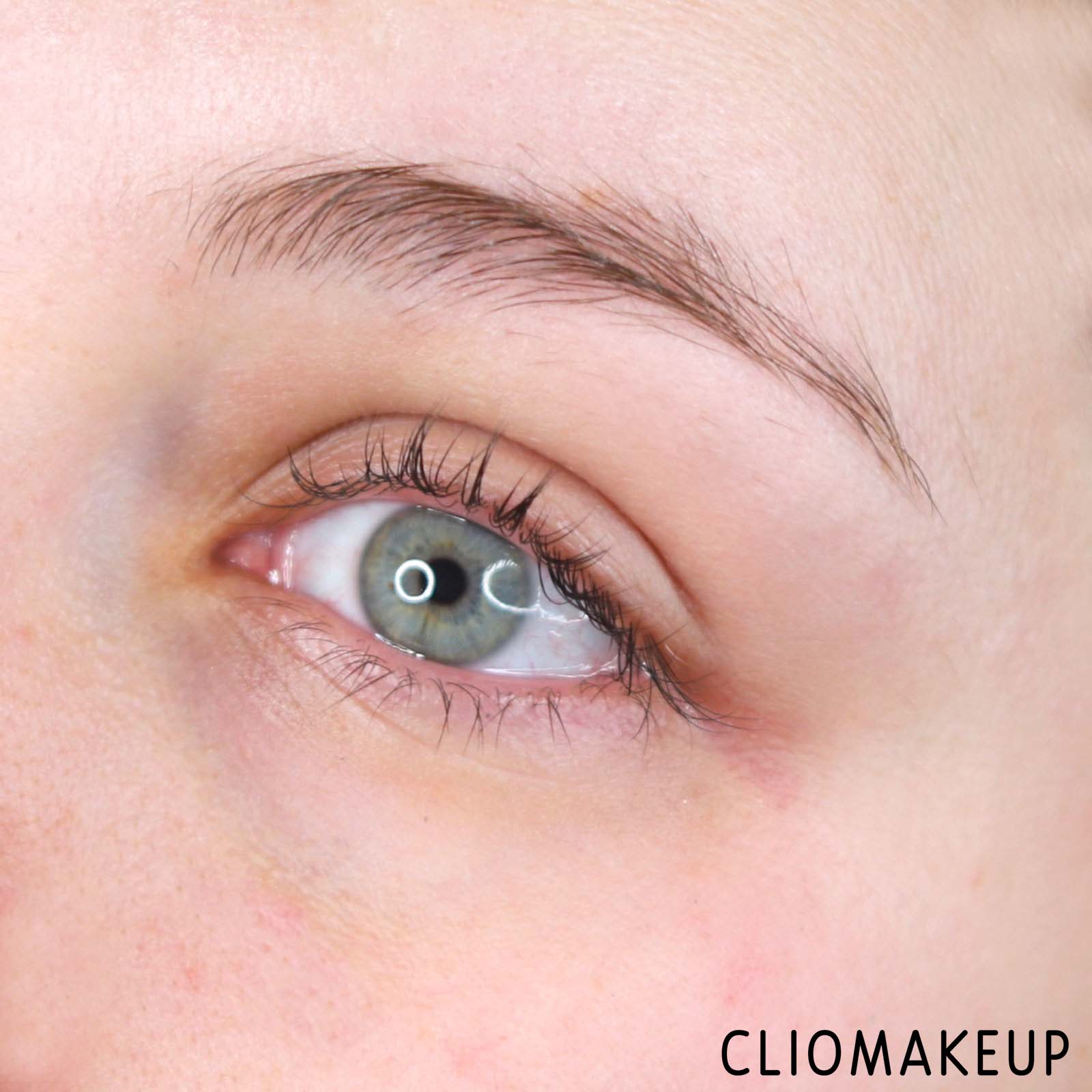 cliomakeup-recensione-correttore-wycon-glowing-concealer-11