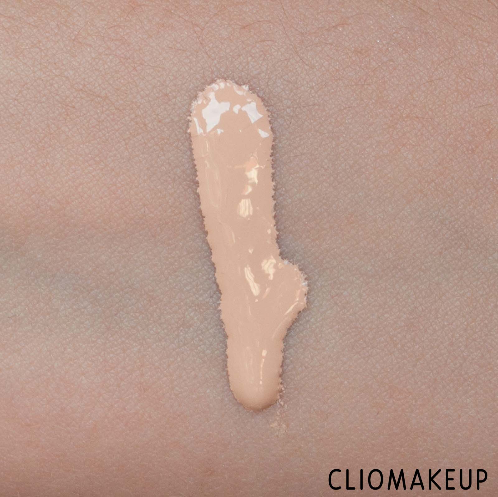 cliomakeup-recensione-fondotinta-l'oreal-infaillible-24h-fresh-wear-foundation-6