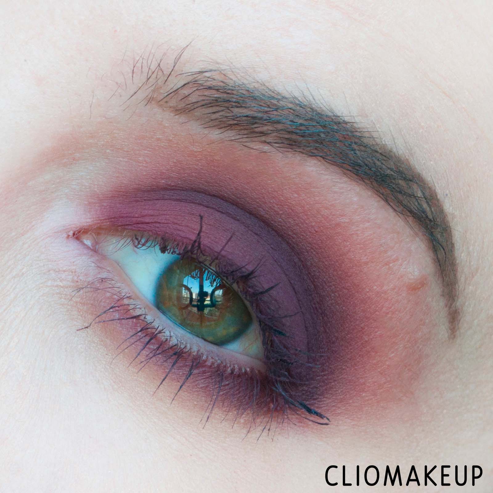 cliomakeup-recensione-palette-kat-von-d-lolita-eyeshadow-palette-14