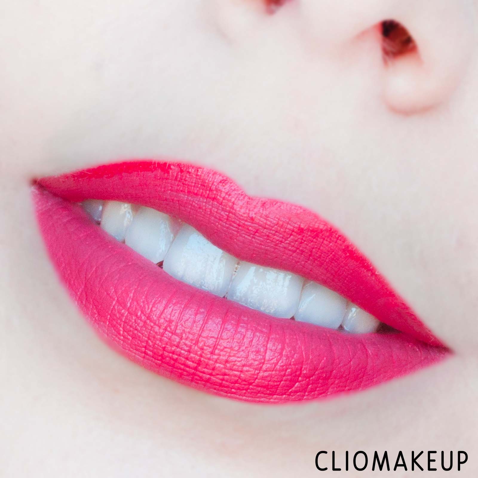 cliomakeup-recensione-rossetti-kiko-waterflower-magic-ombre-lips-duo-15