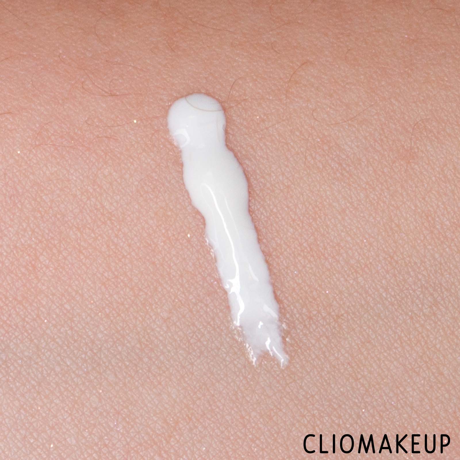 cliomakeup-recensione-colla-ciglia-finte-essence-peel-off-lash-glue-7