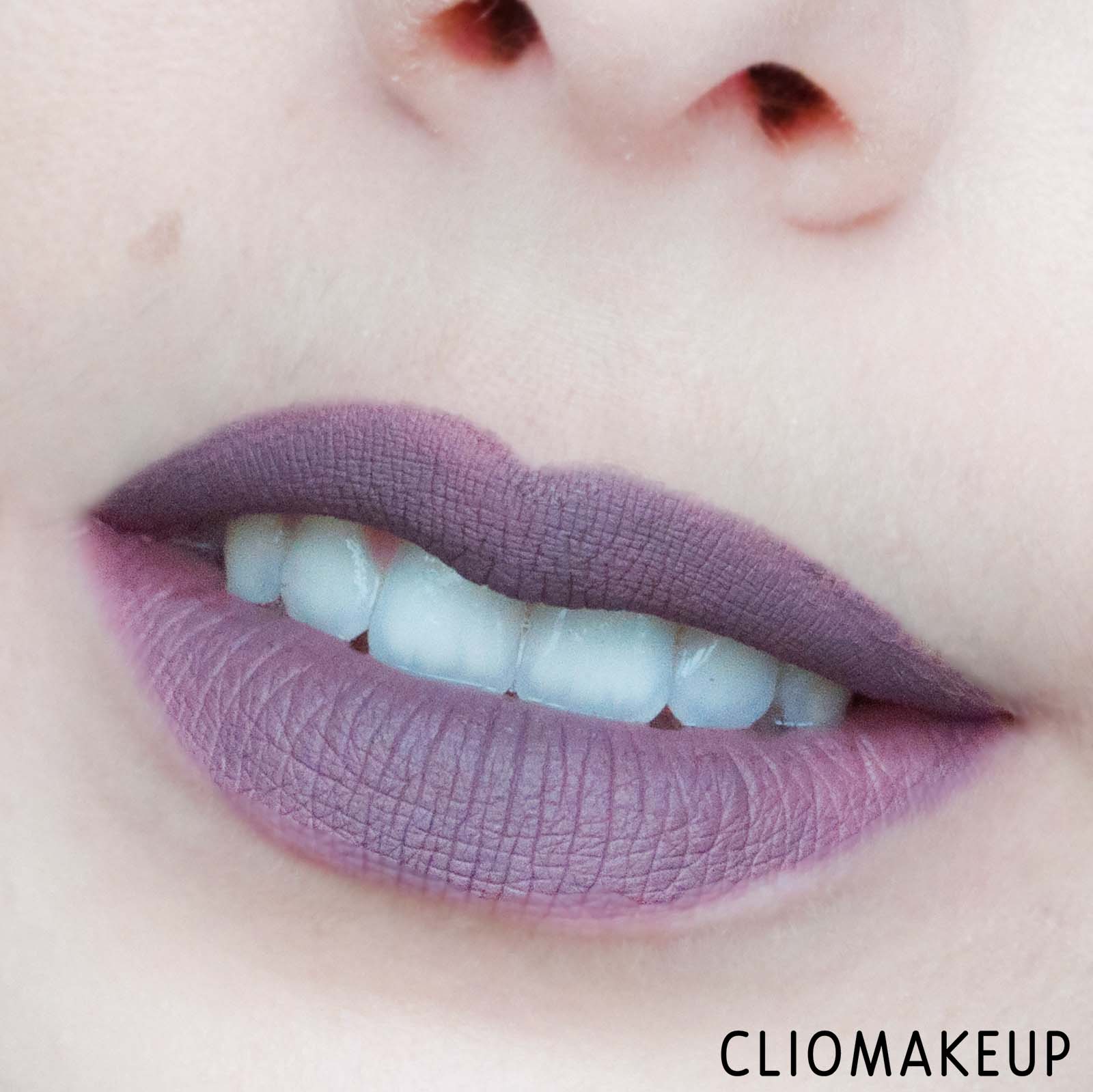 cliomakeup-recensione-dupe-jeffree-star-cosmetics-velour-liquid-lipstick-nyx-lingerie-liquid-lipstick-11