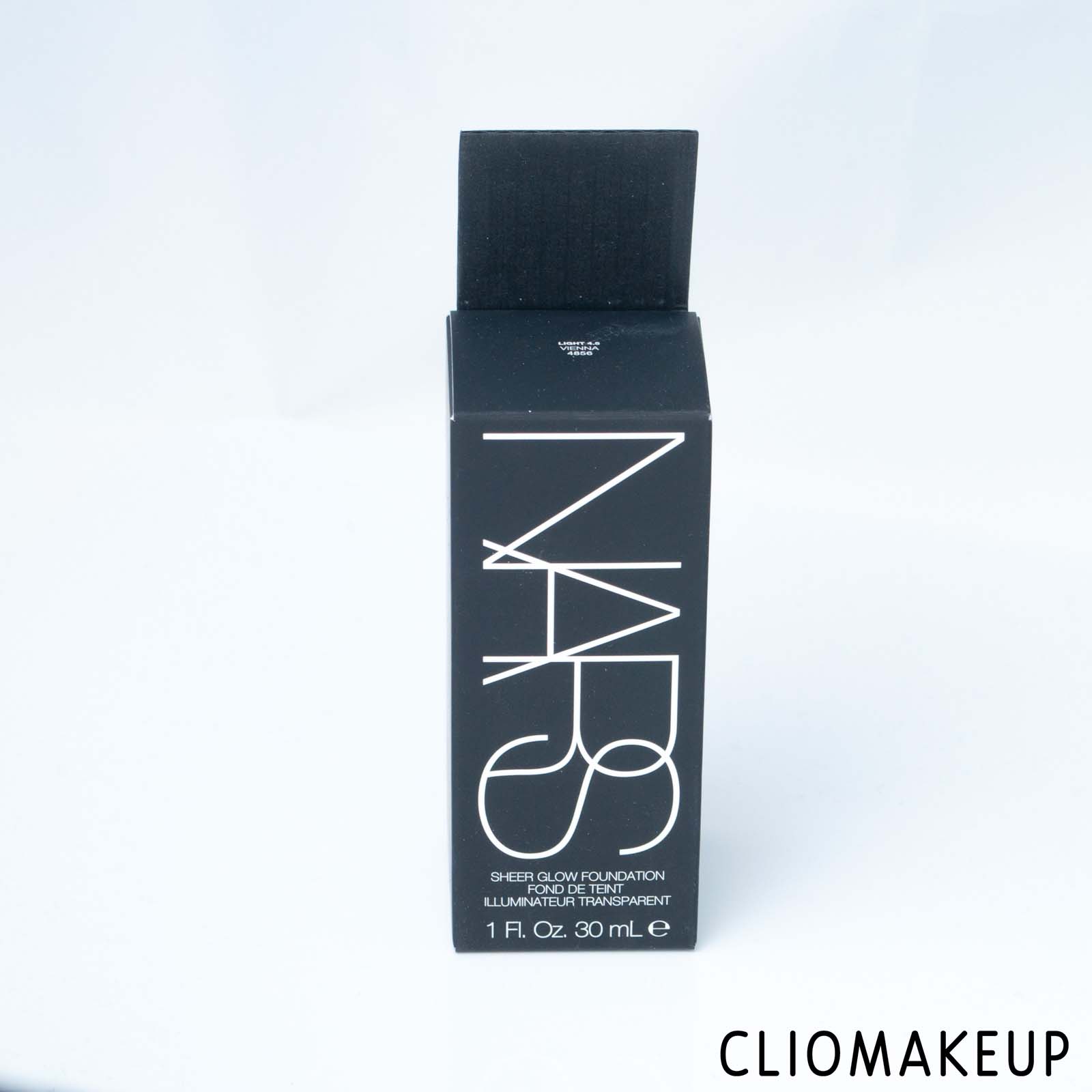 cliomakeup-recensione-fondotinta-nars-sheer-glow-foundation-2