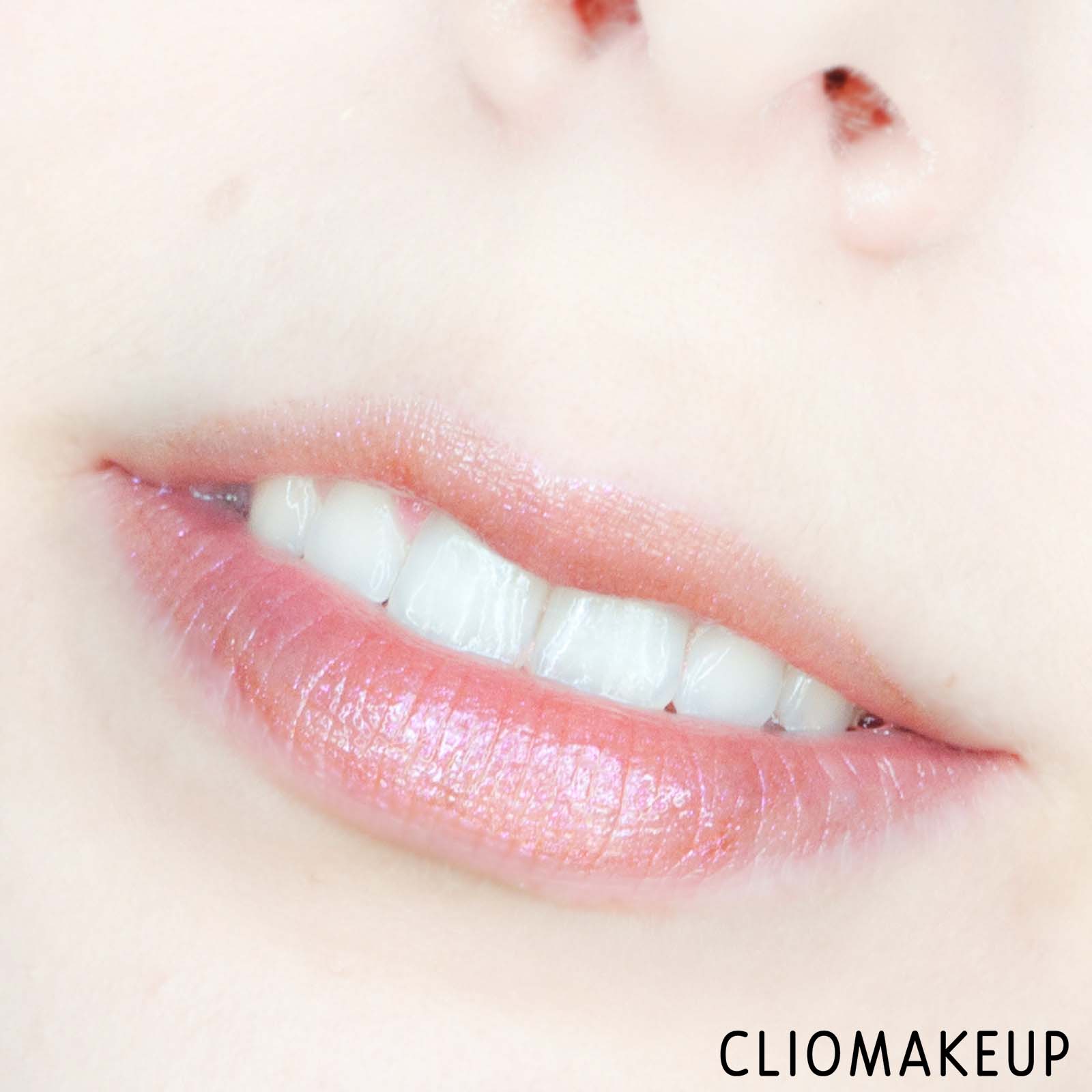 cliomakeup-recensione-gloss-pupa-unexpected-beauty-lip-gloss-12