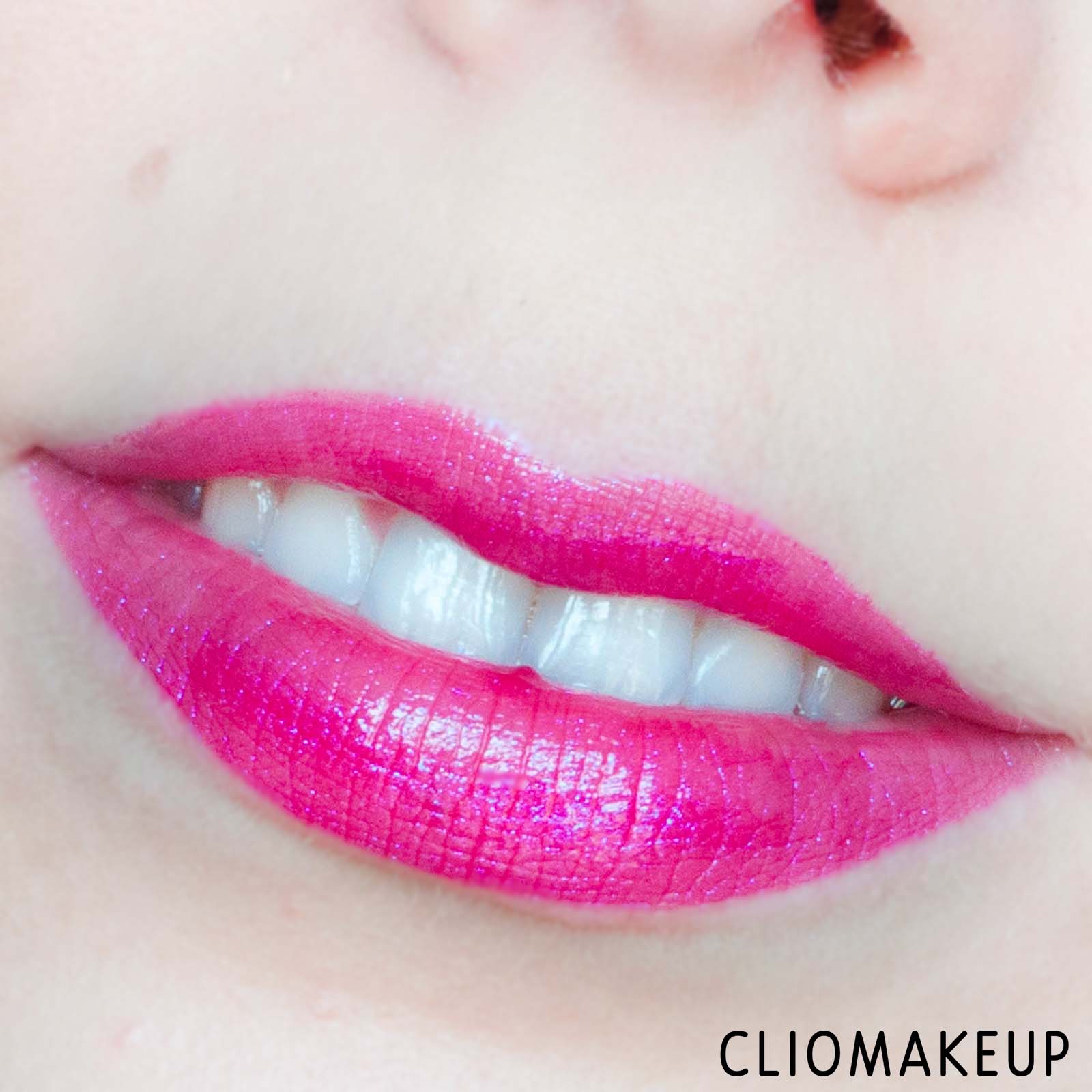 cliomakeup-recensione-gloss-pupa-unexpected-beauty-lip-gloss-17