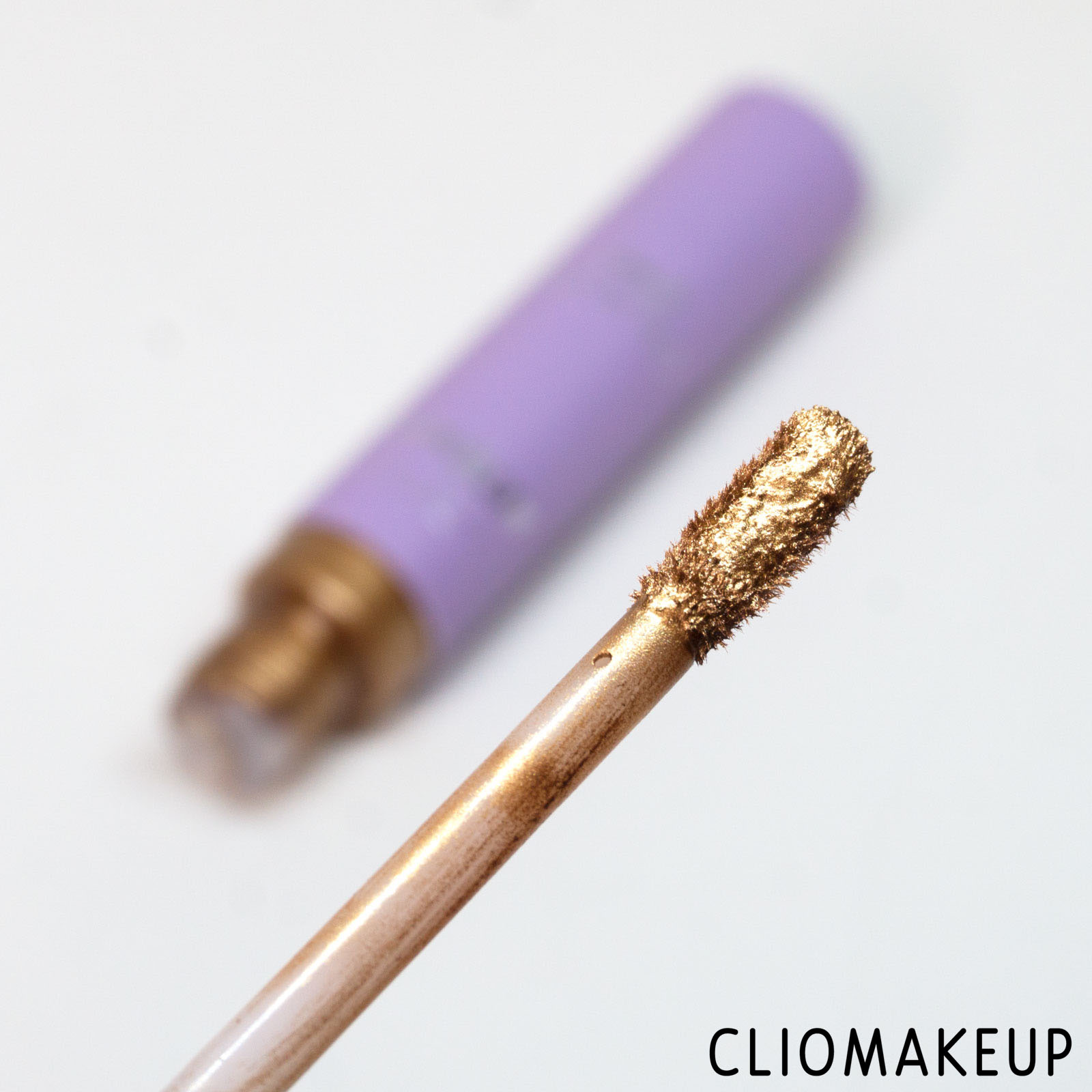 cliomakeup-recensione-ombretti-liquidi-cosmyfy-galactic-dust-mrtndamex-4