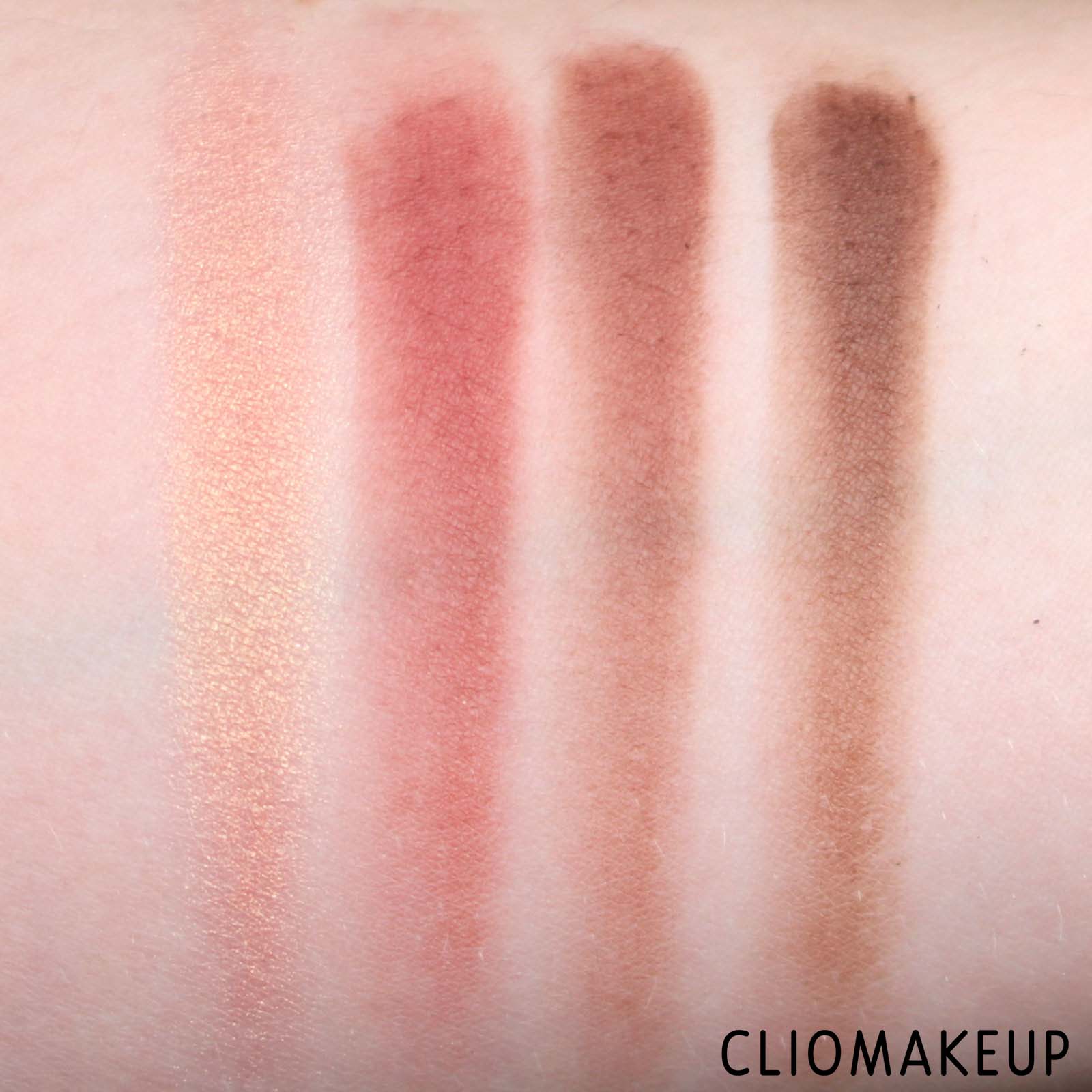 cliomakeup-recensione-palette-rimmel-magnifeyes-crimson-edition-palette-11