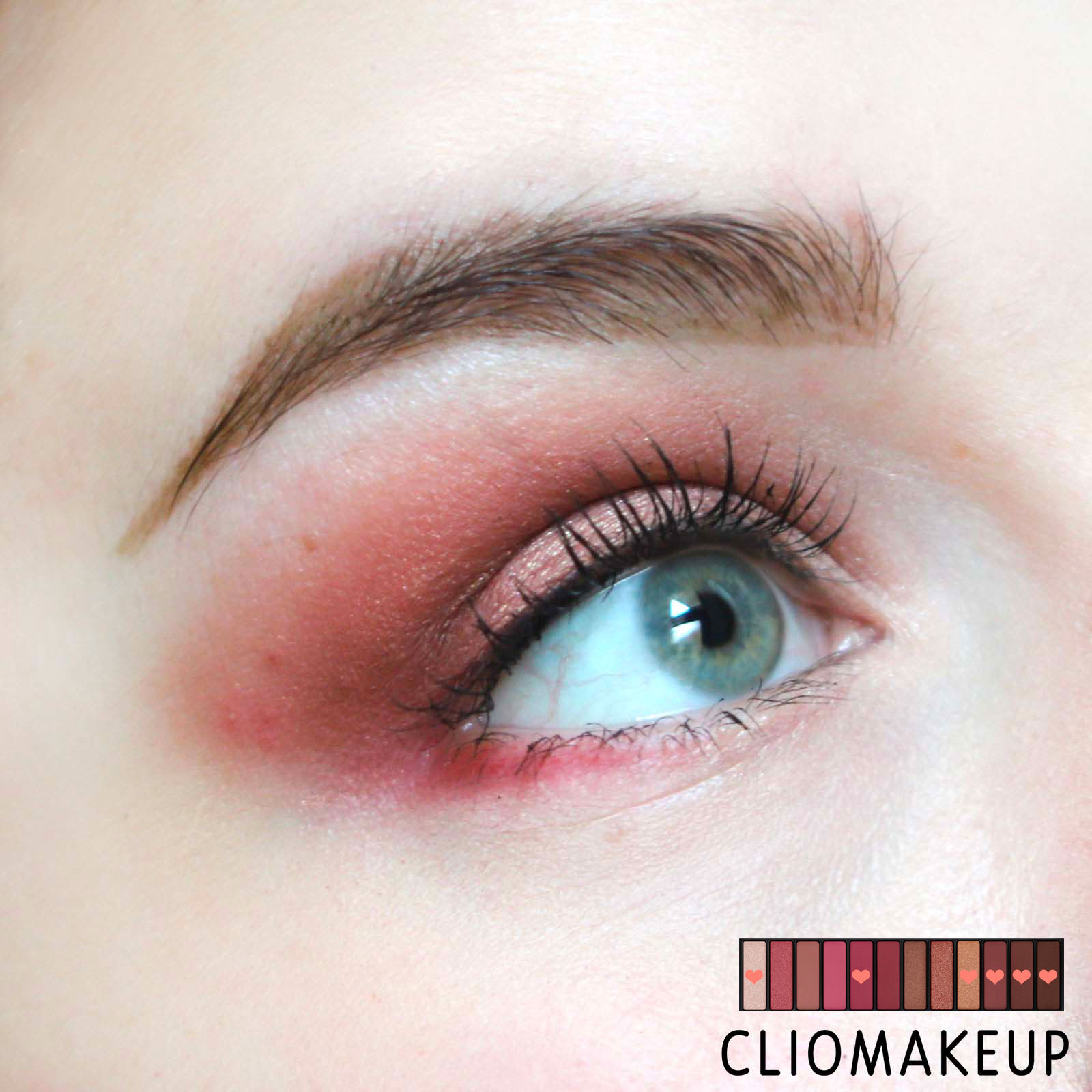 cliomakeup-recensione-palette-rimmel-magnifeyes-crimson-edition-palette-12