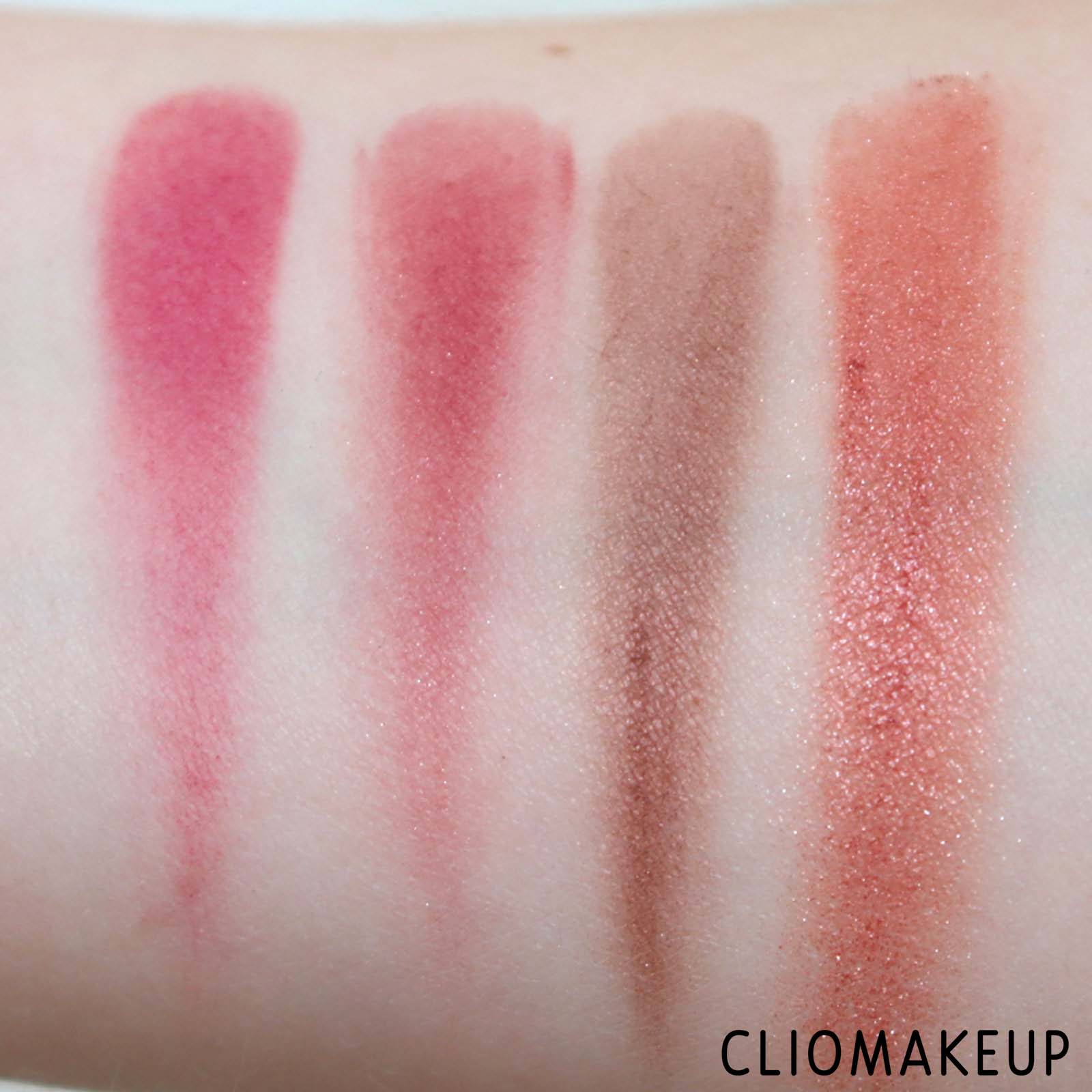 cliomakeup-recensione-palette-rimmel-magnifeyes-crimson-edition-palette-8