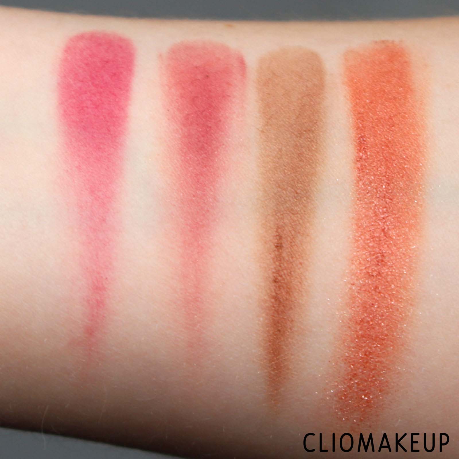 cliomakeup-recensione-palette-rimmel-magnifeyes-crimson-edition-palette-9