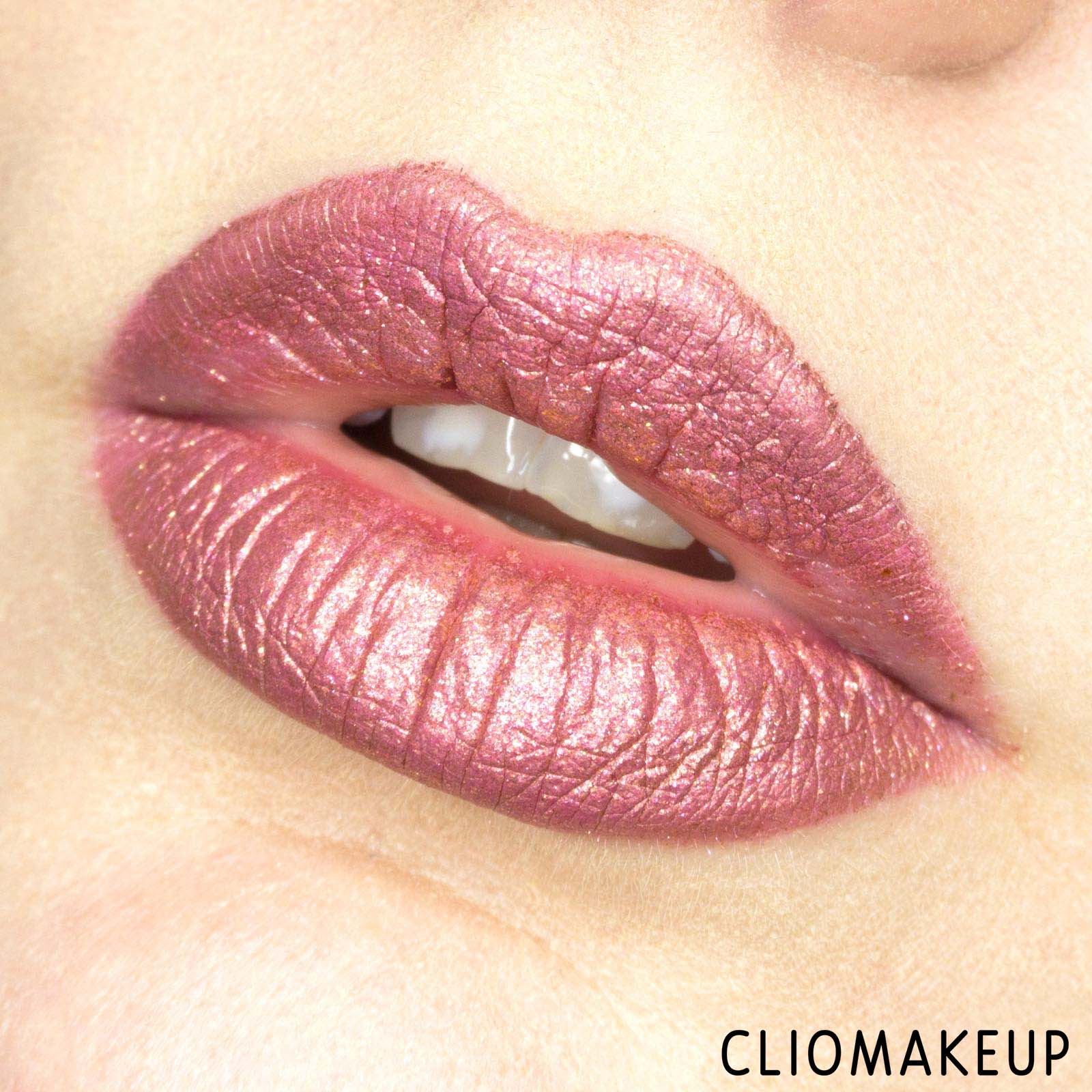 cliomakeup-recensione-rossetto-liquido-kat-von-d-everlasting-glimmer-veil-lolita-14