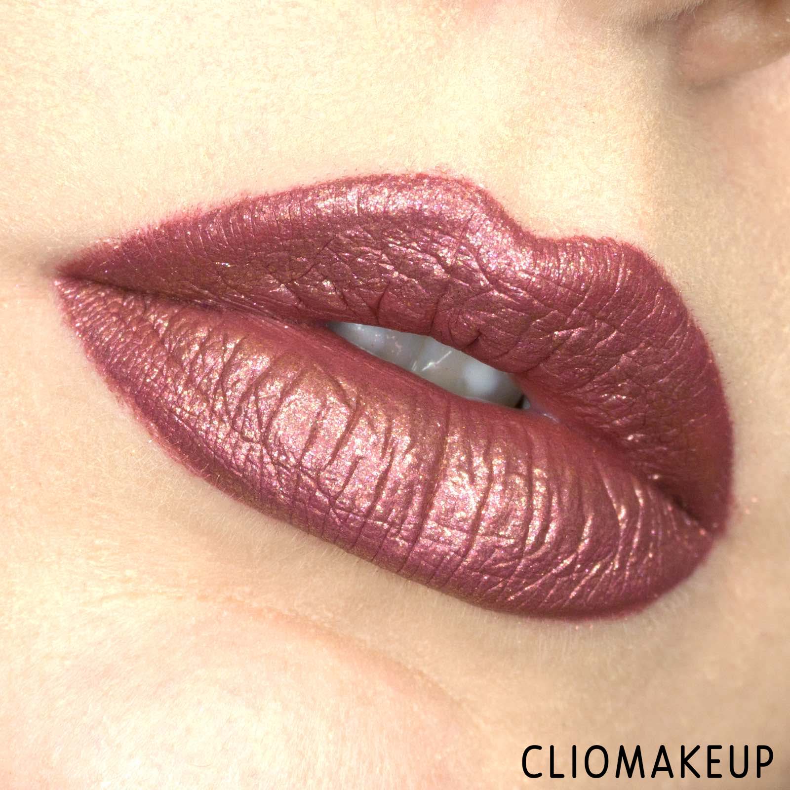 cliomakeup-recensione-rossetto-liquido-kat-von-d-everlasting-glimmer-veil-lolita-15