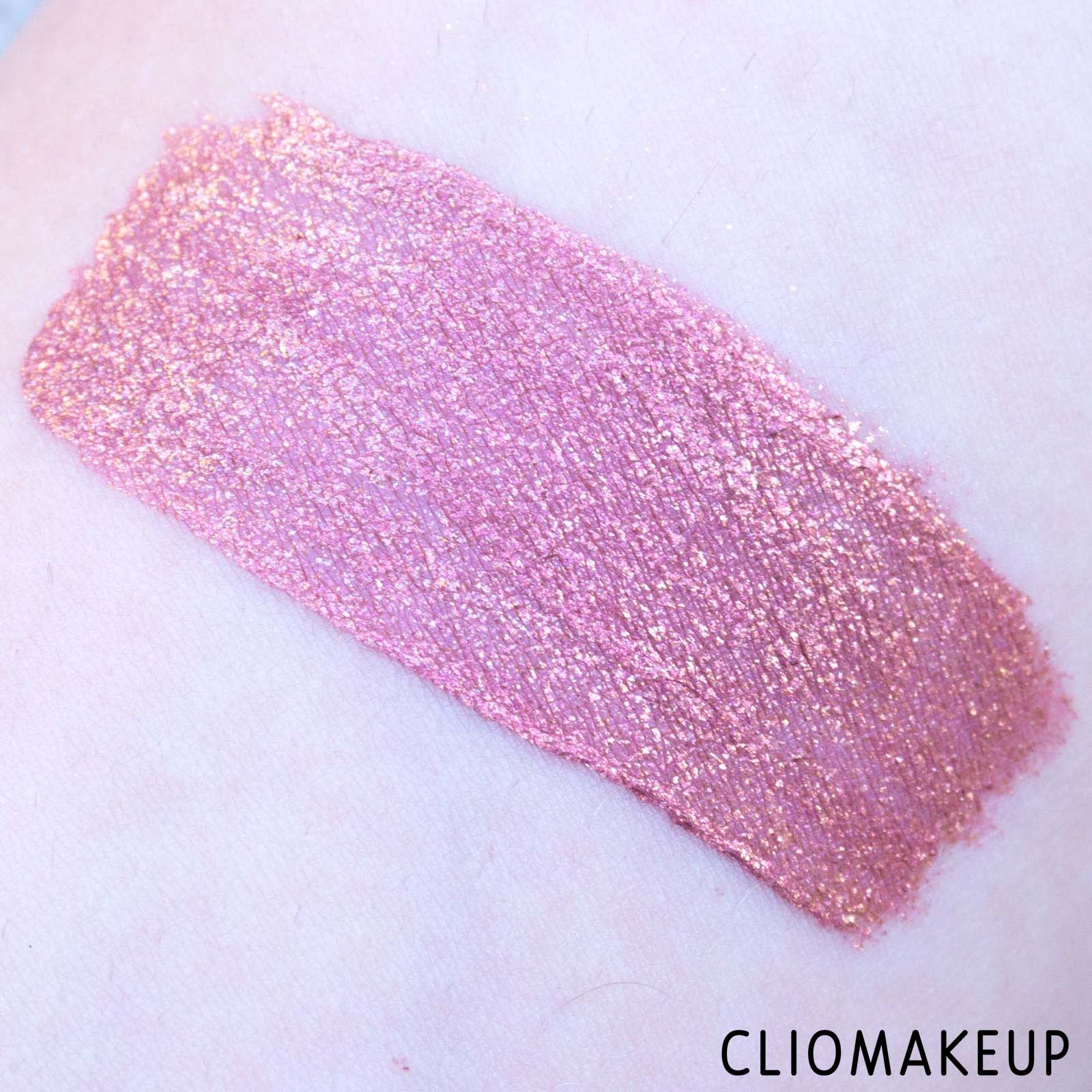 cliomakeup-recensione-rossetto-liquido-kat-von-d-everlasting-glimmer-veil-lolita-6