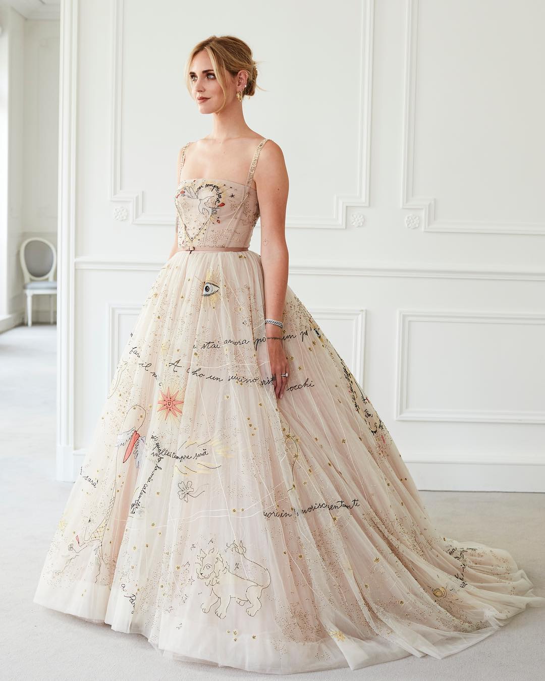 cliomakeup-abiti-sposa-stravaganti-star-8-chiara-ferragni-secondo-abito