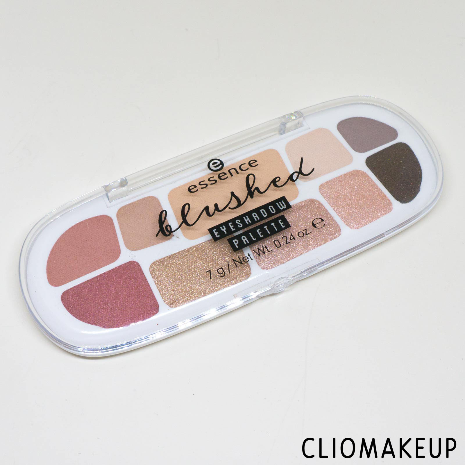 cliomakeup-recensione-palette-essence-blushed-eyeshadow-palette-2