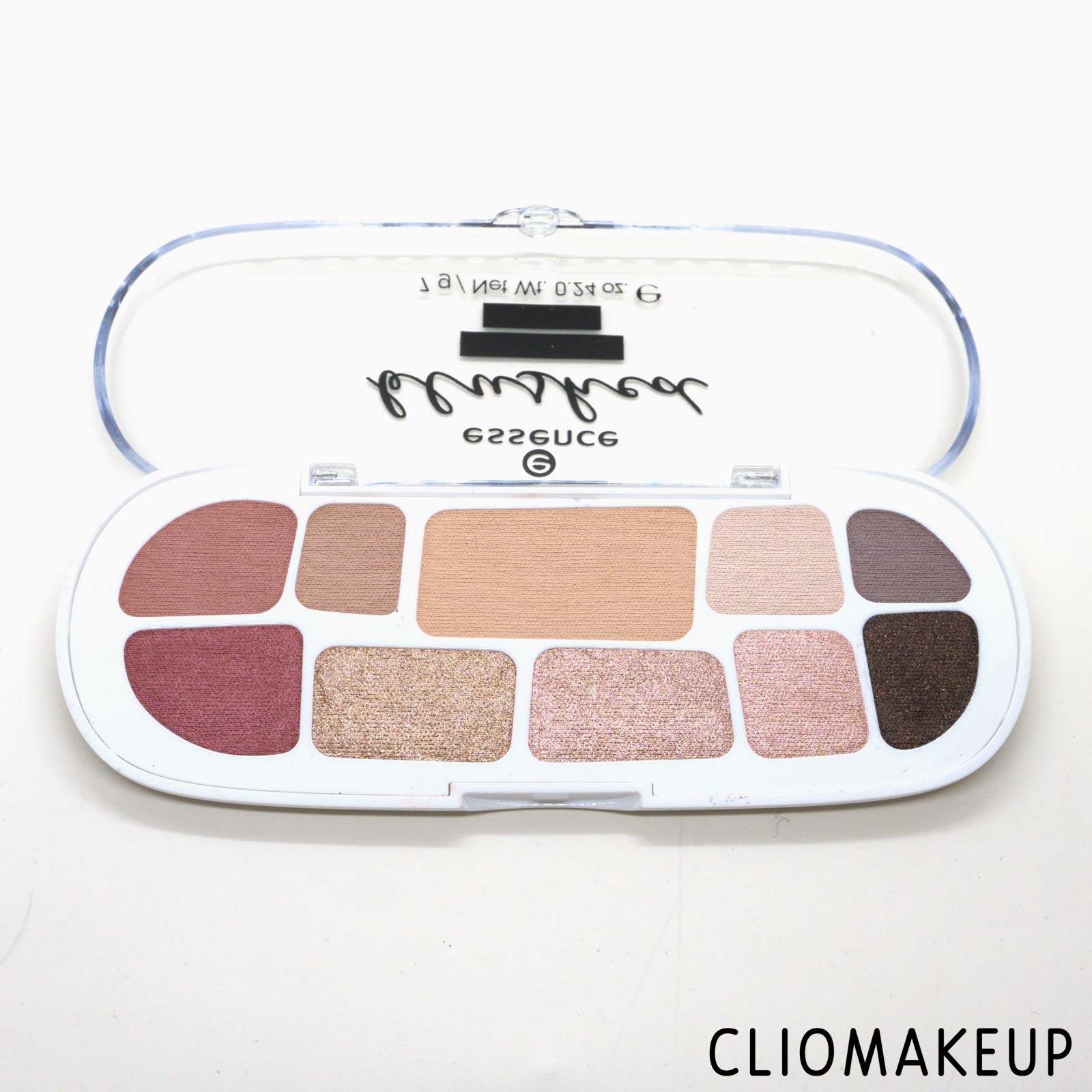 cliomakeup-recensione-palette-essence-blushed-eyeshadow-palette-5