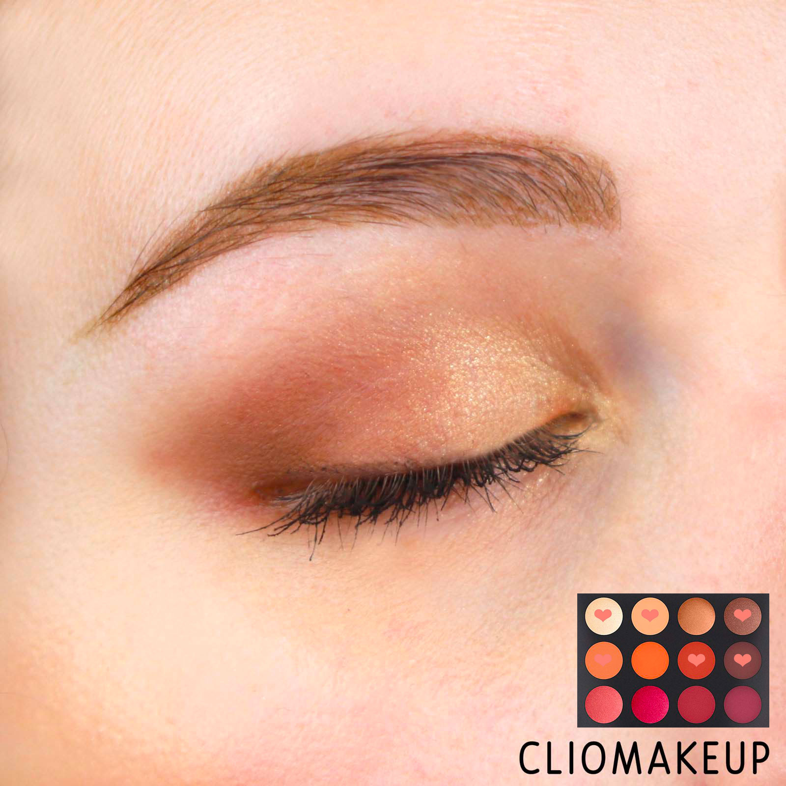 cliomakeup-recensione-palette-mac-art-library-flame-boyant-12