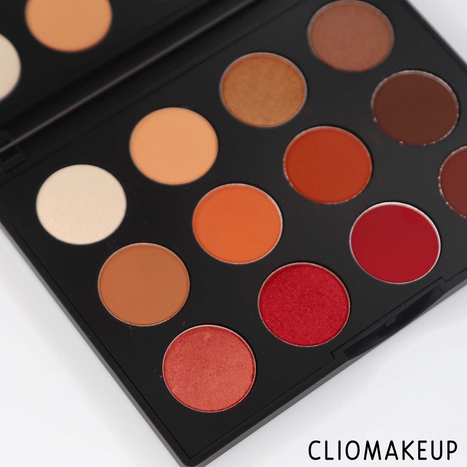 cliomakeup-recensione-palette-mac-art-library-flame-boyant-4