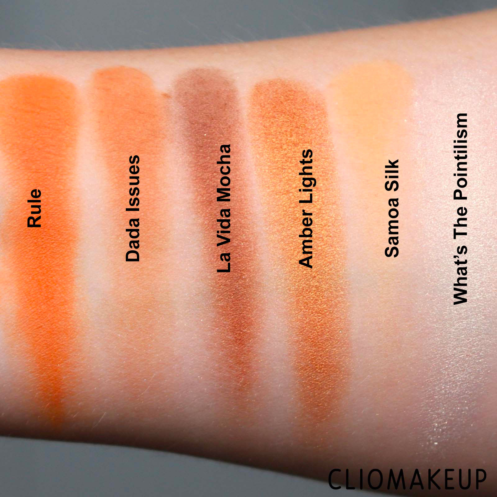 cliomakeup-recensione-palette-mac-art-library-flame-boyant-7