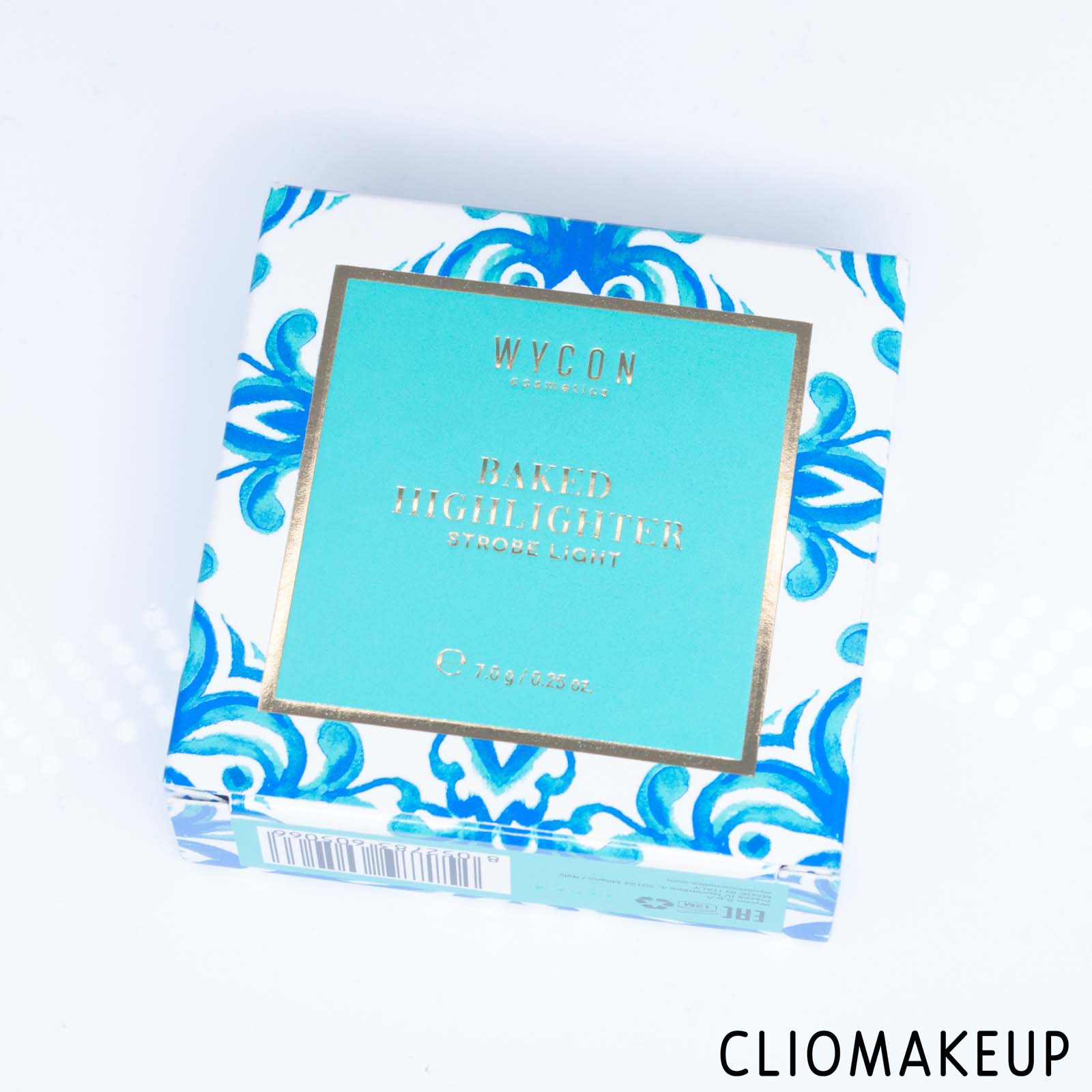 cliomakeup-recensione-illuminante-wycon-baked-highlighter-strobe-light-2