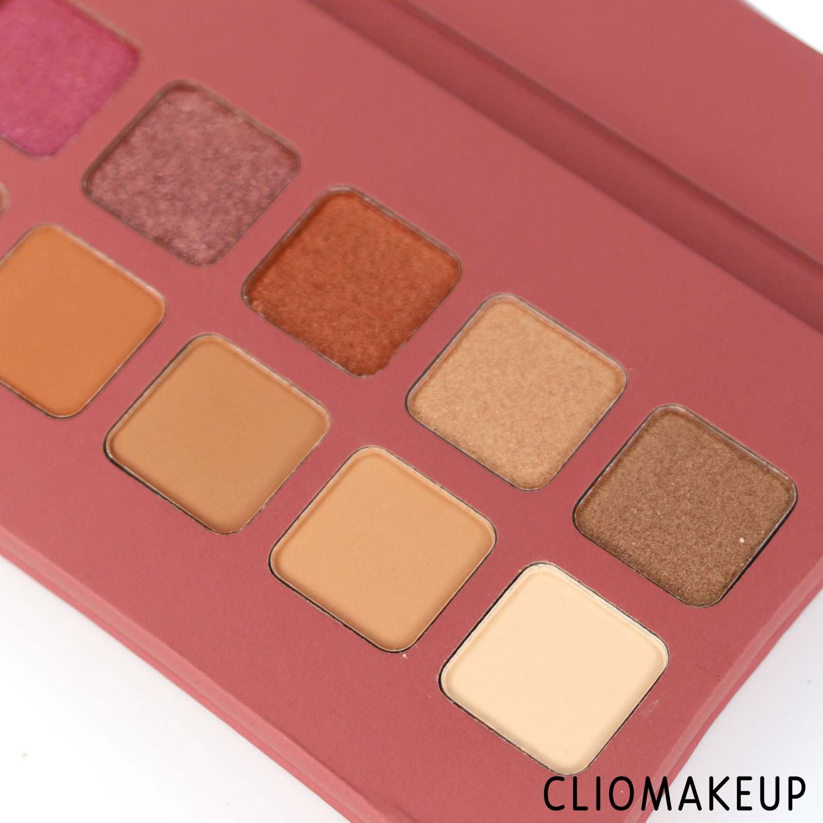 cliomakeup-recensione-palette-illamasqua-unveiled-artistry-palette-5