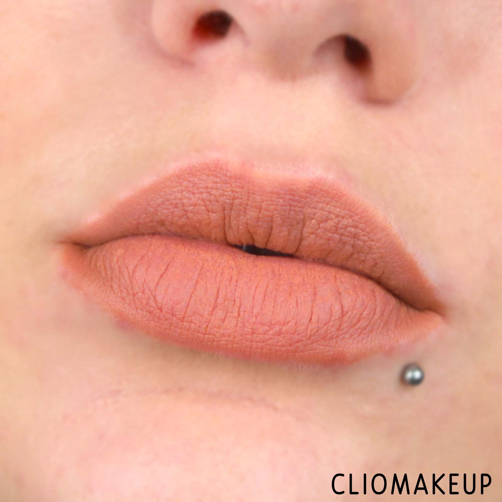 cliomakeup-recensione-rossetti-too-faced-peach-puff-diffused-matte-lip-color-15