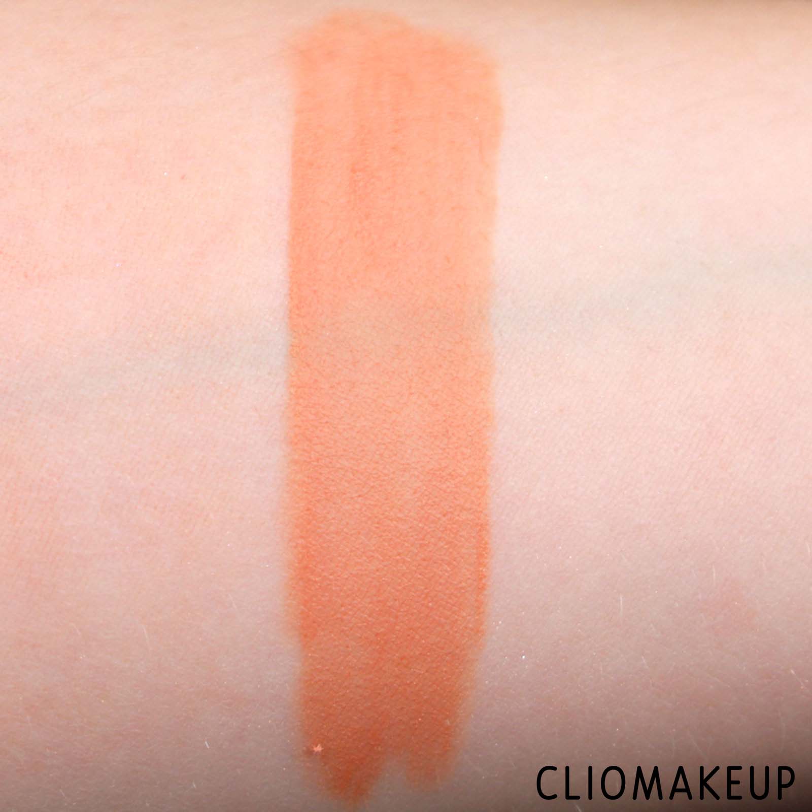 cliomakeup-recensione-rossetti-too-faced-peach-puff-diffused-matte-lip-color-7