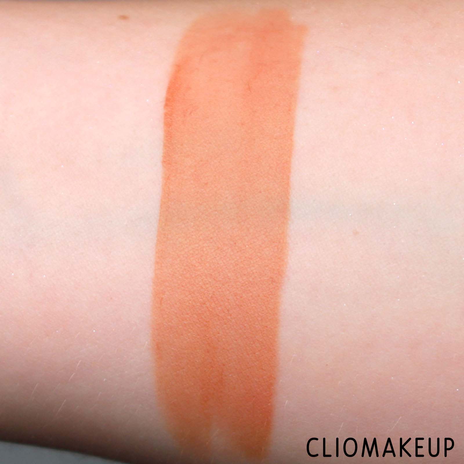 cliomakeup-recensione-rossetti-too-faced-peach-puff-diffused-matte-lip-color-9