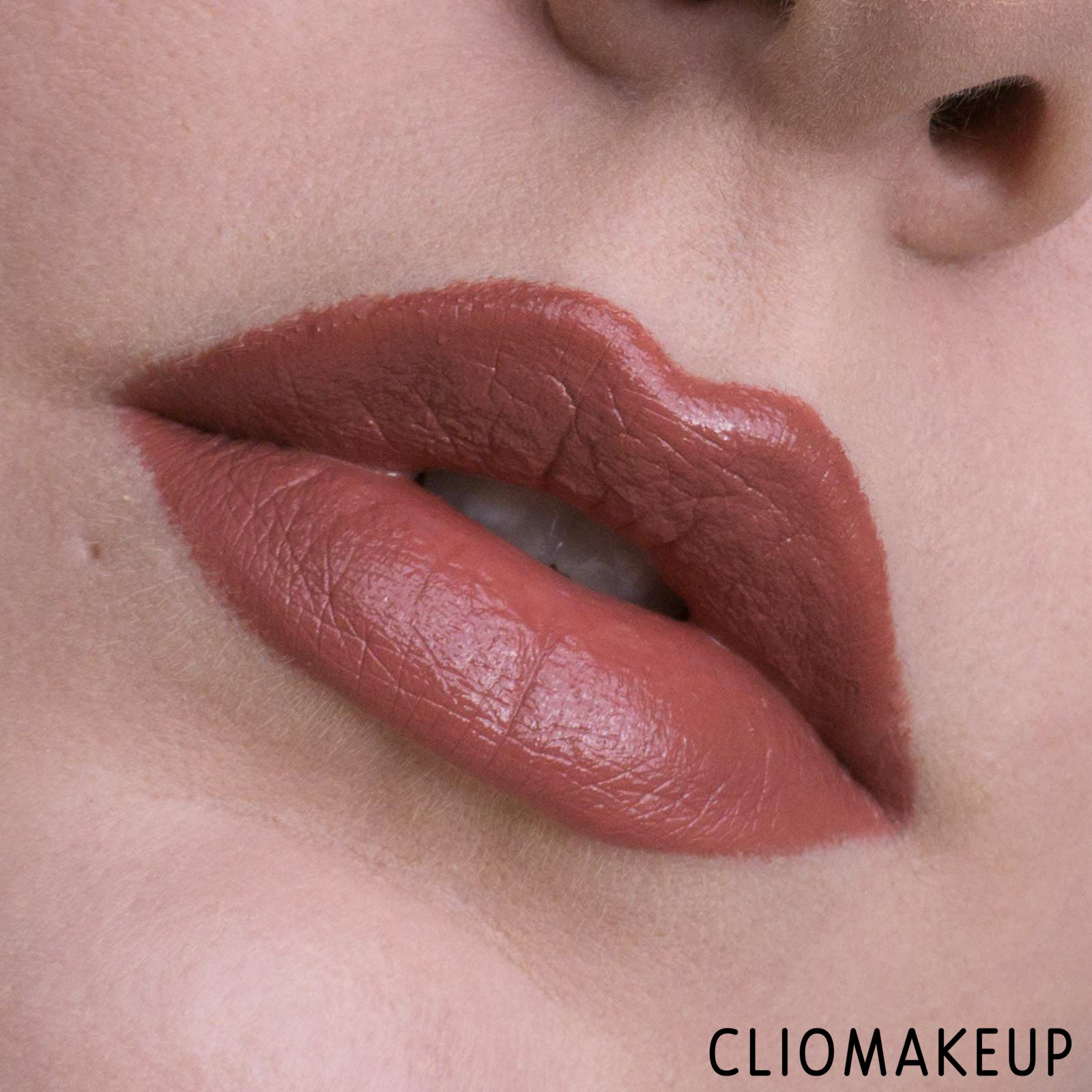 cliomakeup-recensione-rossetto-becca-ultimate-lipstick-love-10