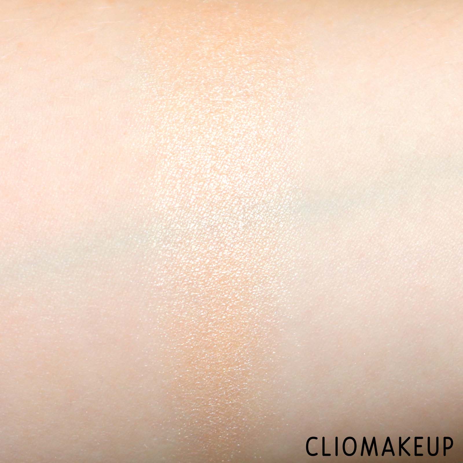 cliomakeup-recensione-cipria-illuminante-natasha-denona-all-over-glow-6