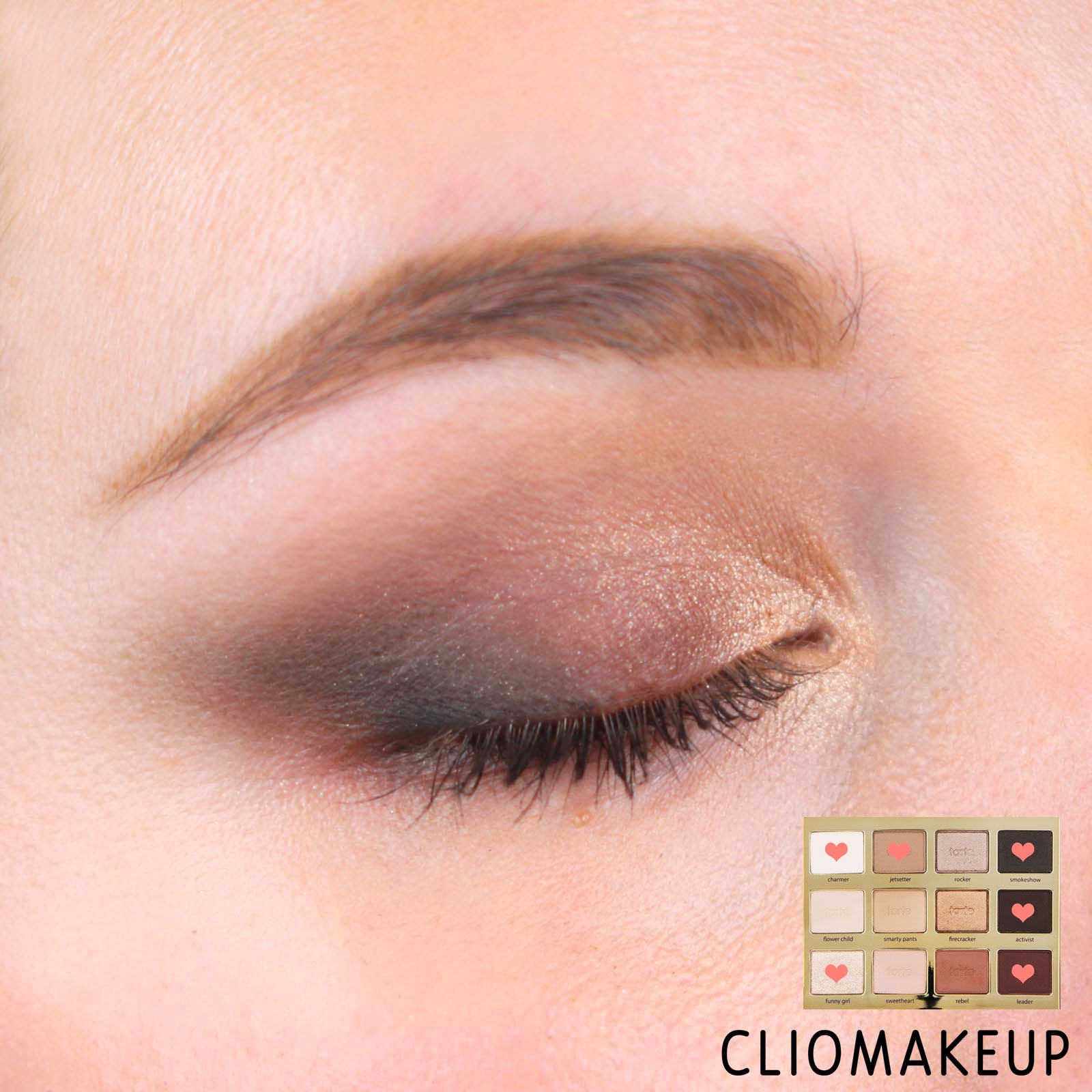 cliomakeup-recensione-palette-tarte-tartalette-in-bloom-15