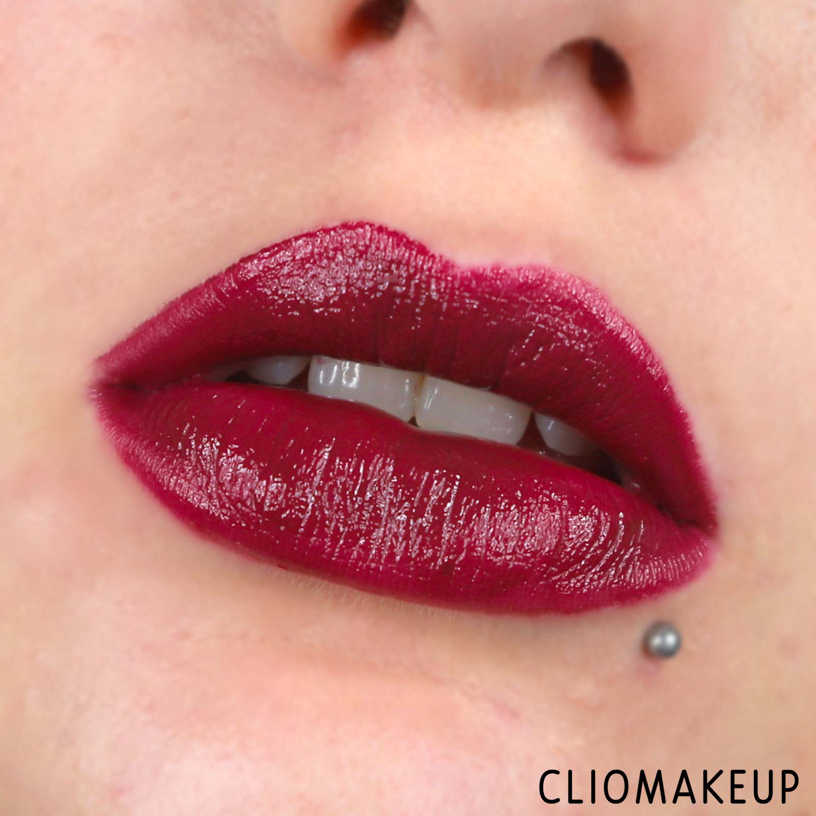 cliomakeup-recensione-rossetti-deborah-volume-vinyl-lipstick-15