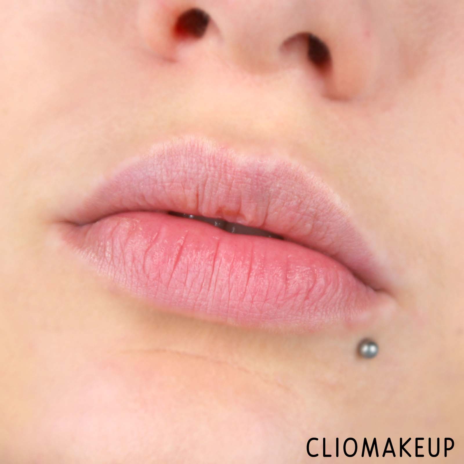 cliomakeup-recensione-rossetti-fenty-beauty-juicy-satin-lipstick-11