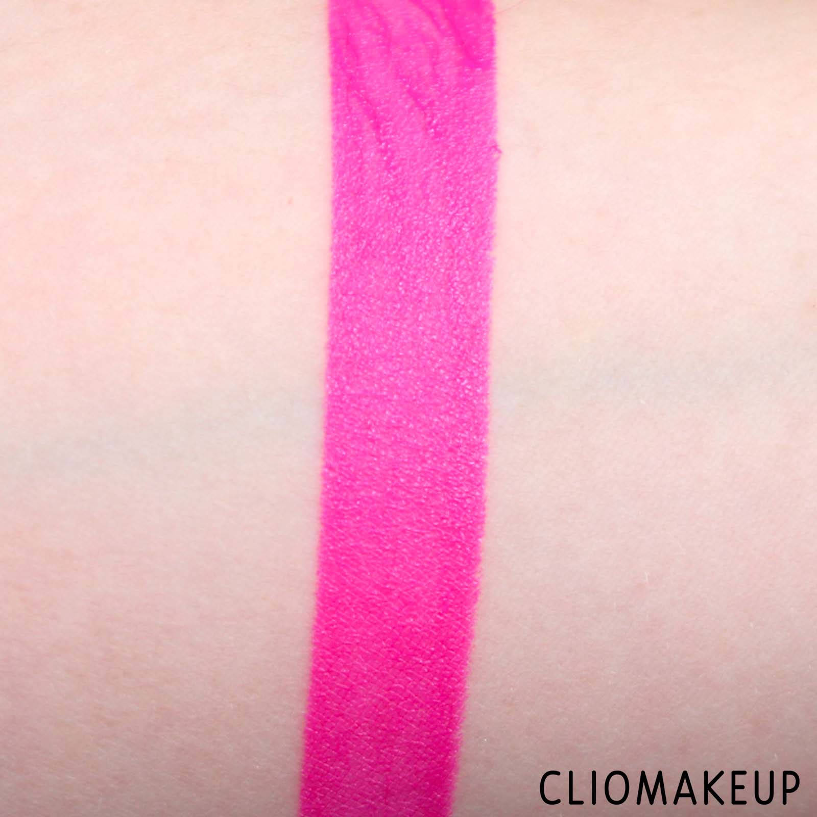 cliomakeup-recensione-rossetti-fenty-beauty-juicy-satin-lipstick-7