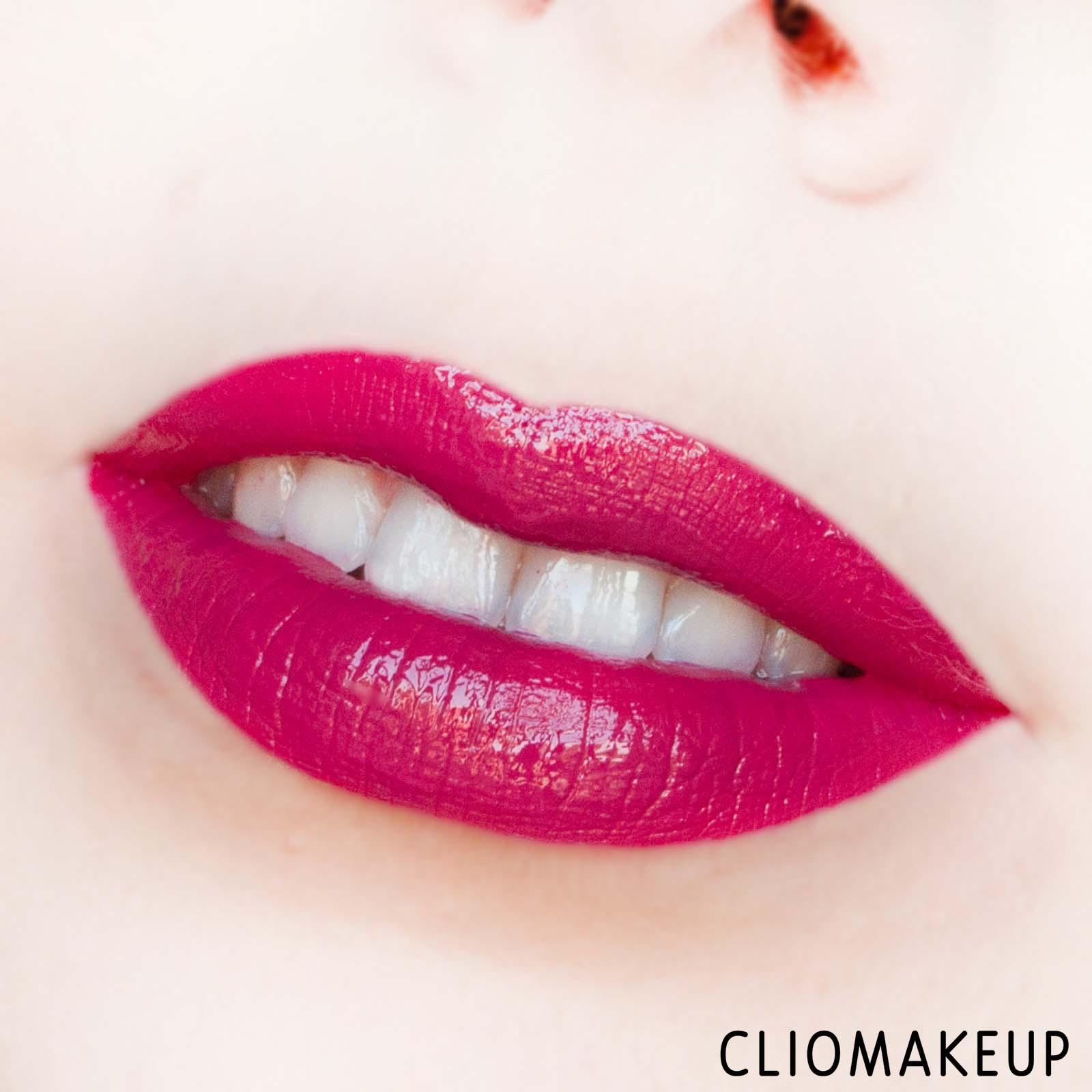 cliomakeup-recensione-rossetti-liquidi-wycon-lumi-matt-creamy-lipstick-12