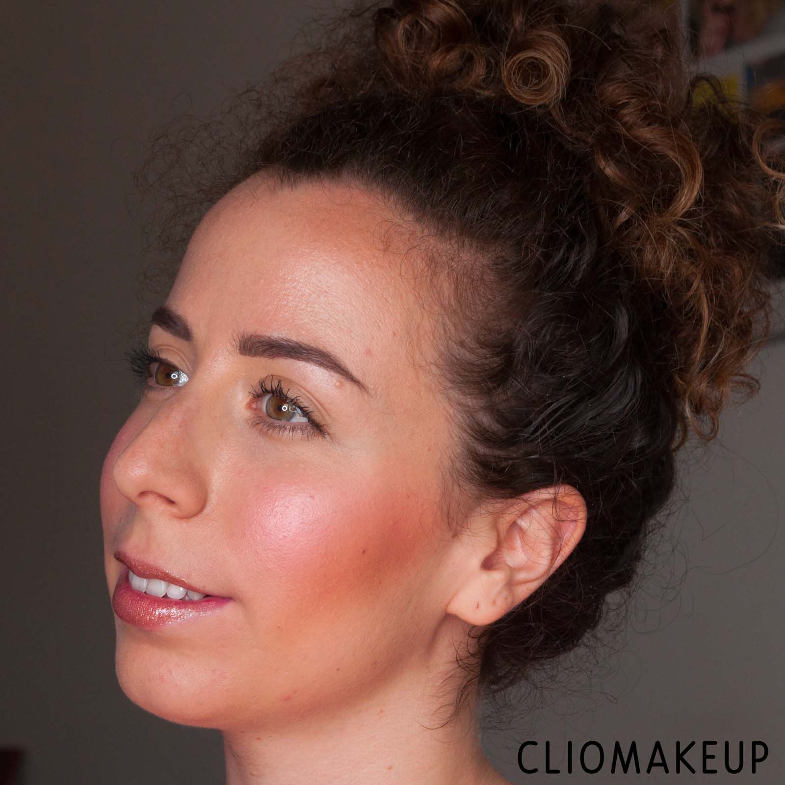 cliomakeup-recensione-gloss-nyx-filler-instinct-plumping-lip-polish-15