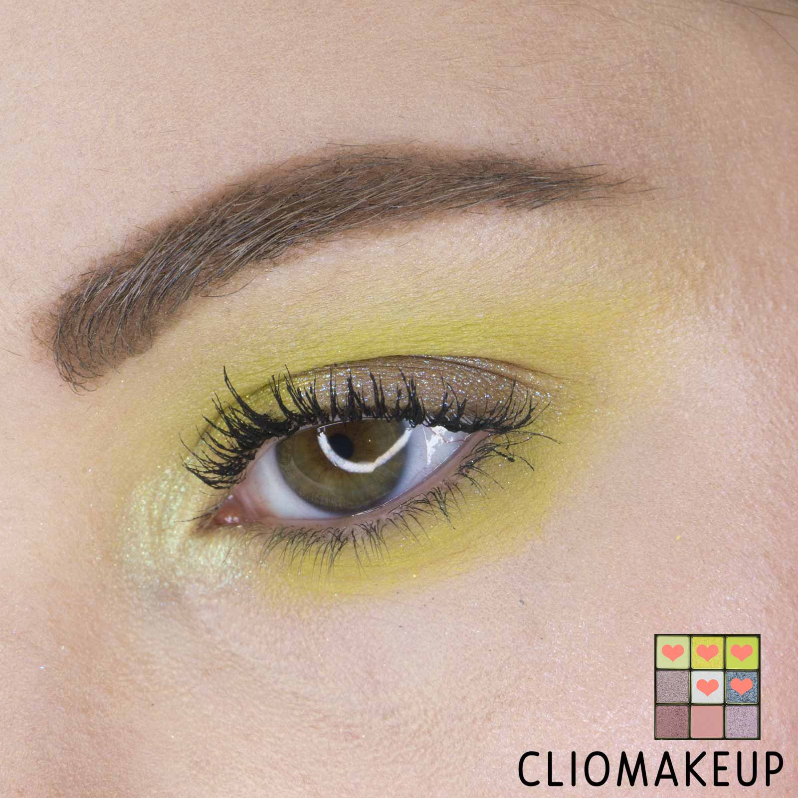 cliomakeup-recensione-palette-huda-beauty-neon-obsessions-neon-green-14