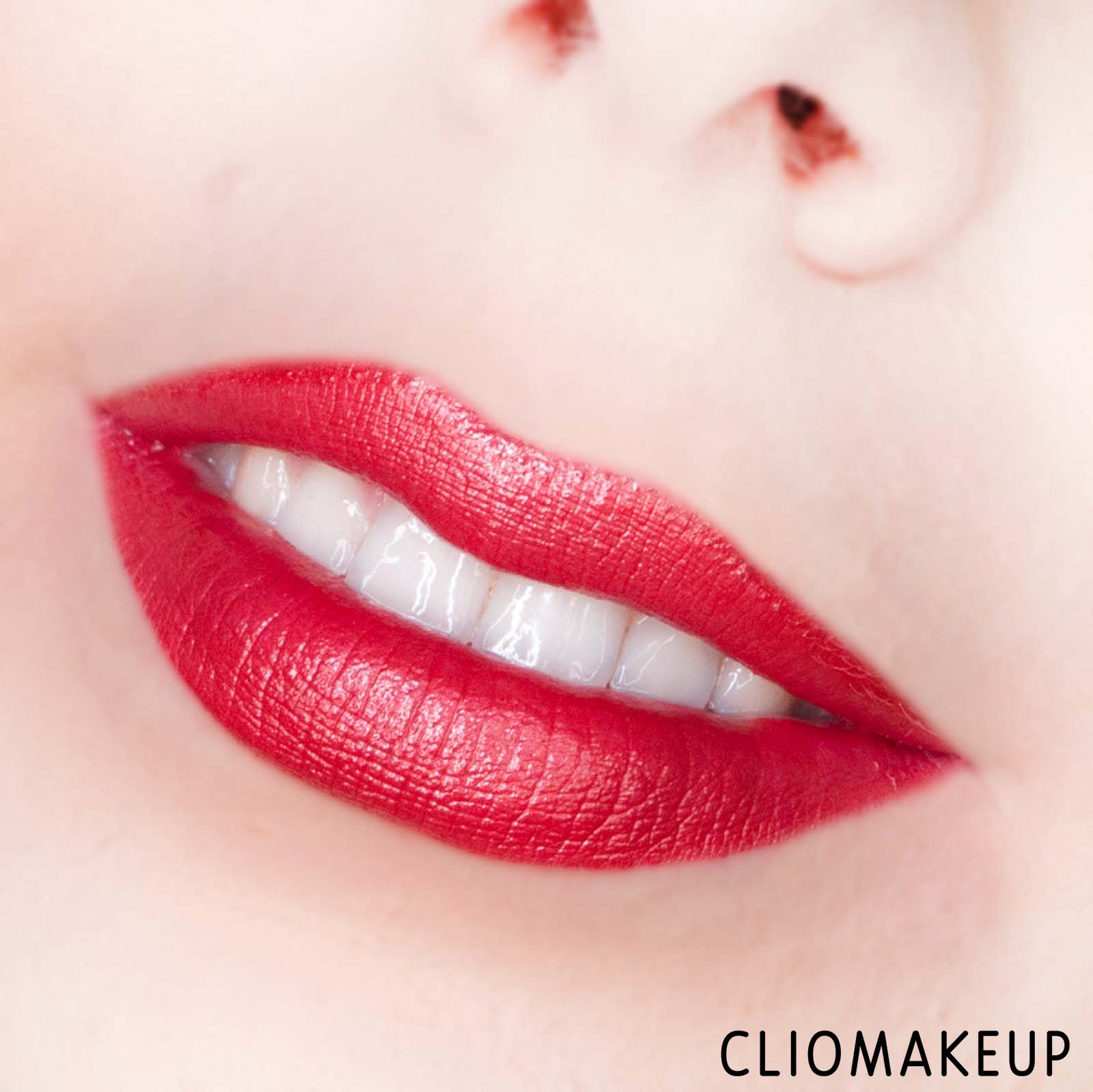 cliomakeup-recensione-rossetti-debby-kissmylips-long-lasting-lipstick-15