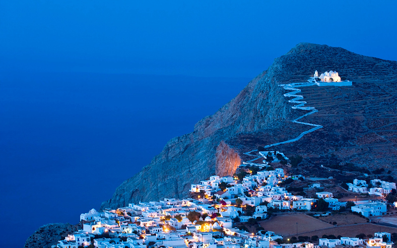 isole greche più belle: Hora, sull'isola di Folegandros