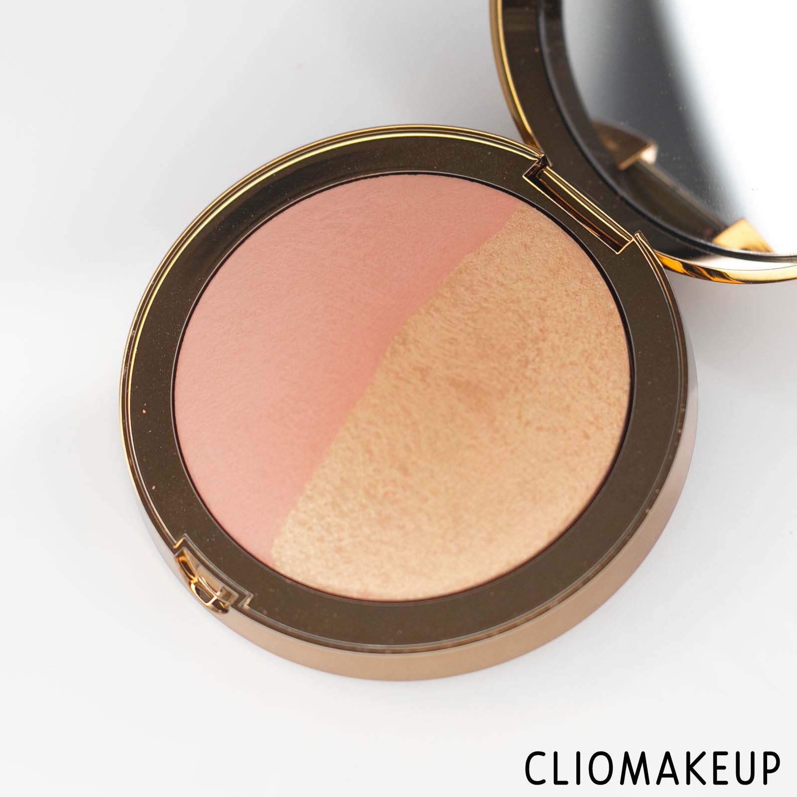 cliomakeup-recensione-blush-illuminante-wycon-baked-blush-and-highlighter-5