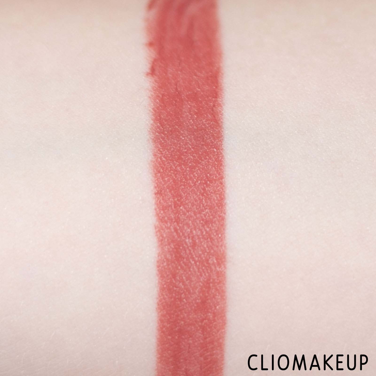 cliomakeup-recensione-rossetti-charlotte-tilbury-hot-lips-2-9