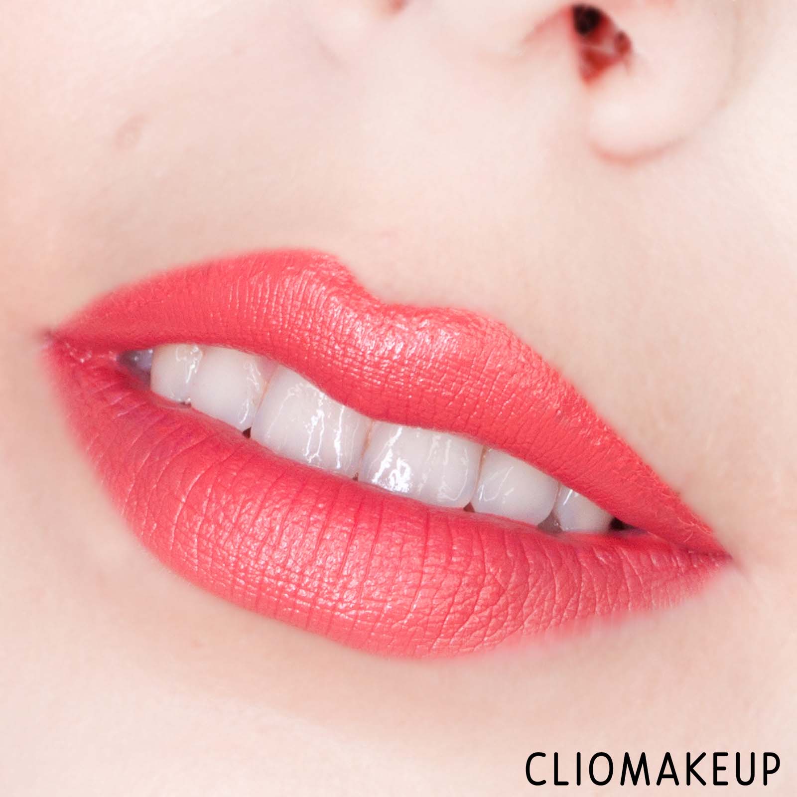 cliomakeup-recensione-rossetti-dear-dahlia-lip-paradise-intense-satin-15