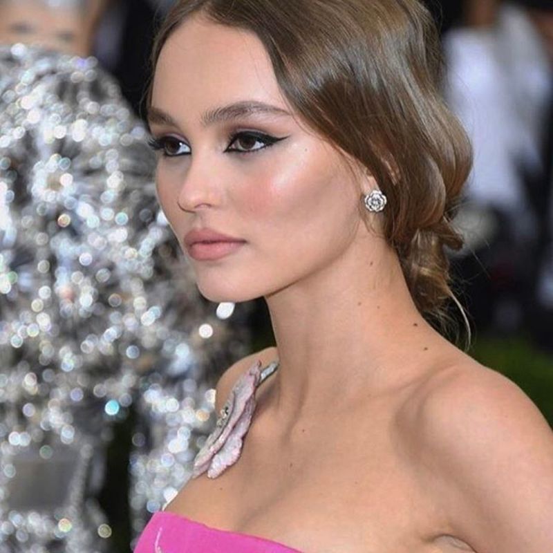 cliomakeup-lily-rose-depp-1-viso