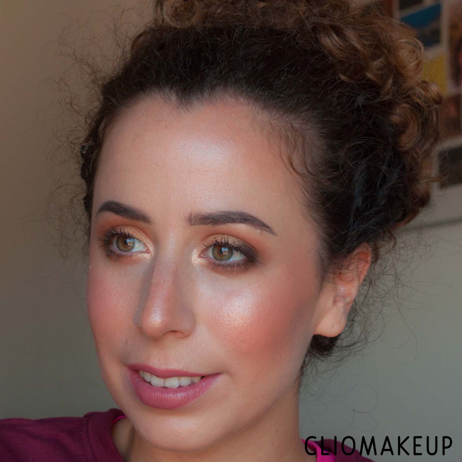 cliomakeup-recensione-blush-nyx-sweet-cheeks-creamy-powder-blush-12