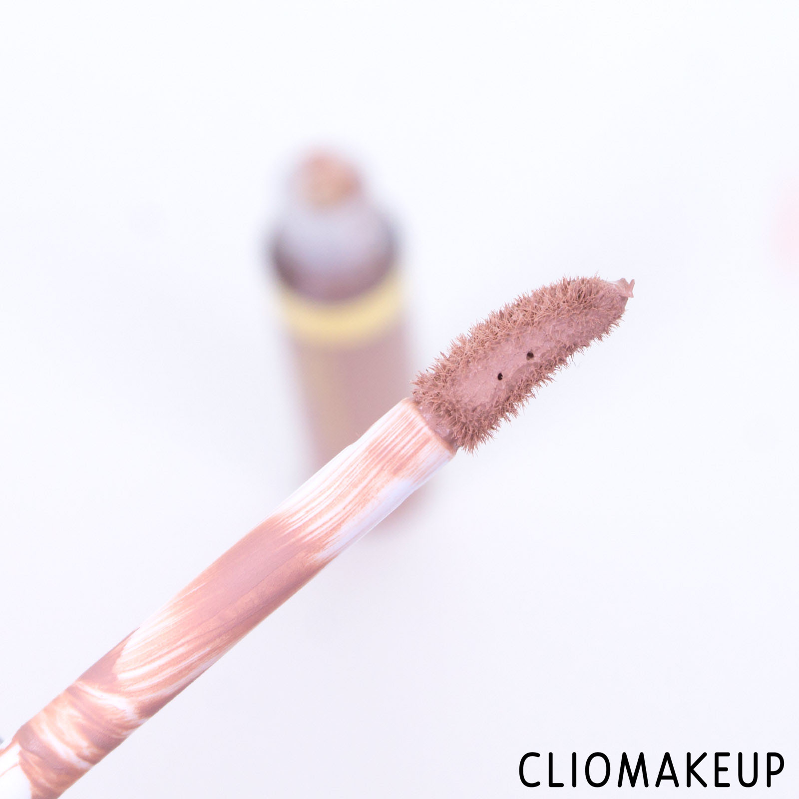 cliomakeup-recensione-ombretto-liquido-kiko-sicilian-notes-long-lasting-eyeshadow-duo -5