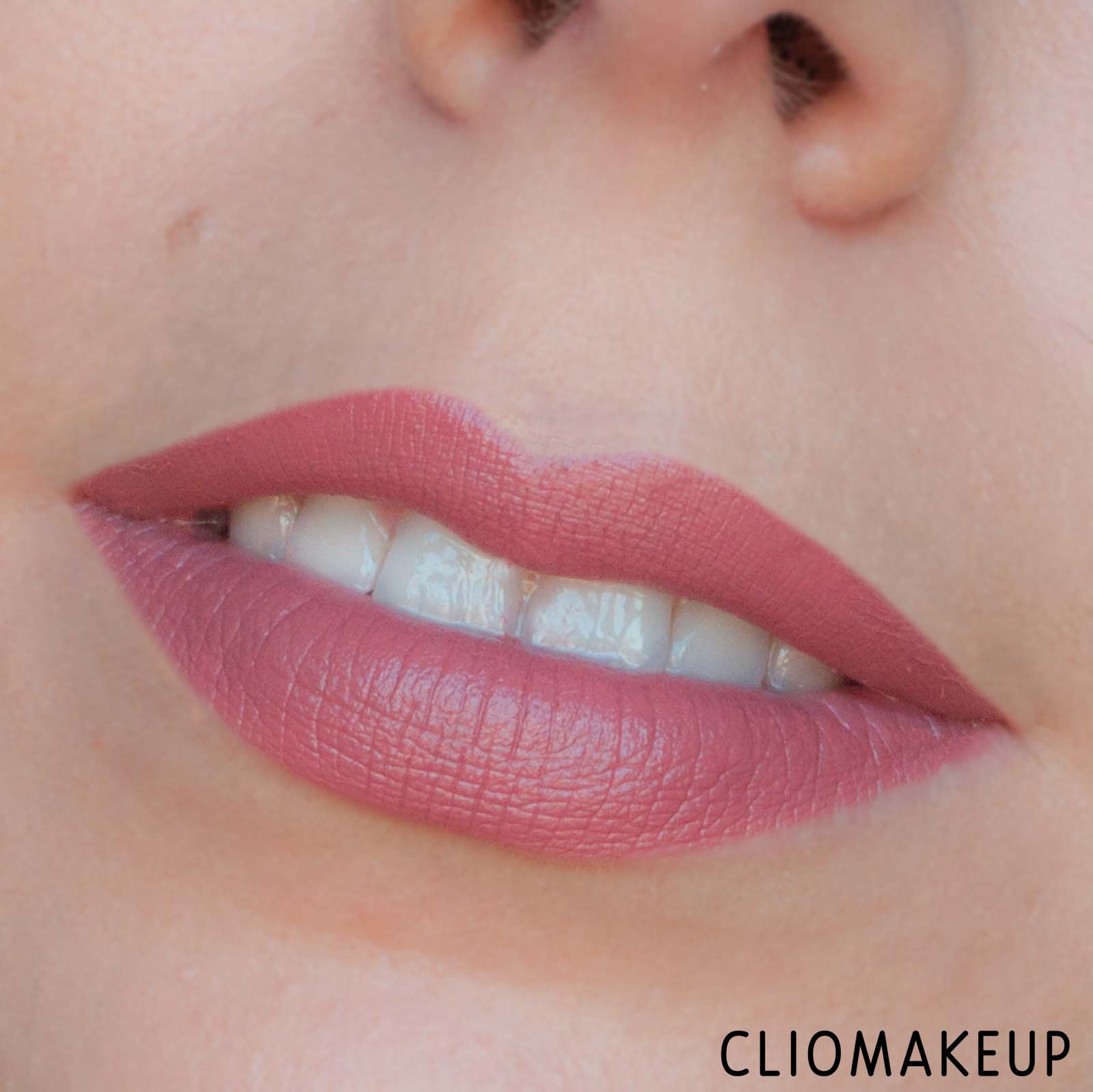 cliomakeup-recensione-rossetti-honest-beauty-lip-crayon-demi-matte-10