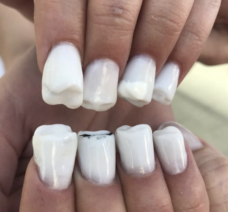 cliomakeup-tendenze-beauty-folli-instagram-17-nailart-denti