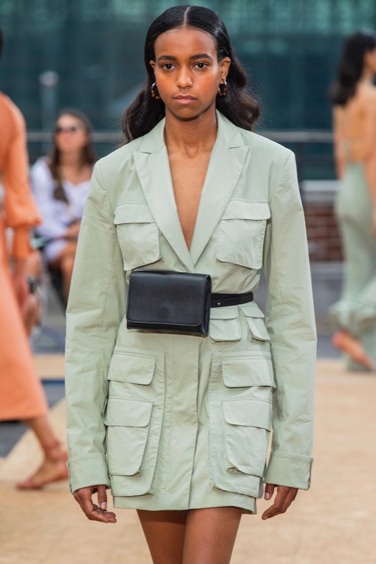 cliomakeup-trend-estate-2020-ny-fashion-week-9-accessori-pelle