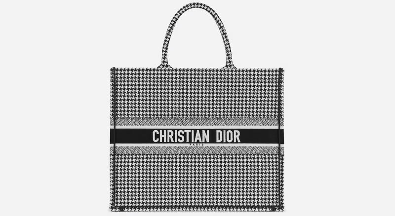 cliomakeup-borse-dior-6-dior-book-tote-pieddepoule