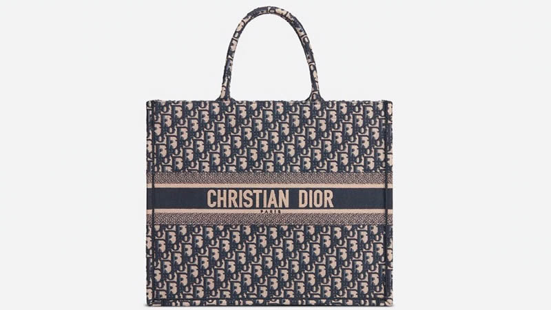 cliomakeup-borse-dior-7-dior-book-tote-logo